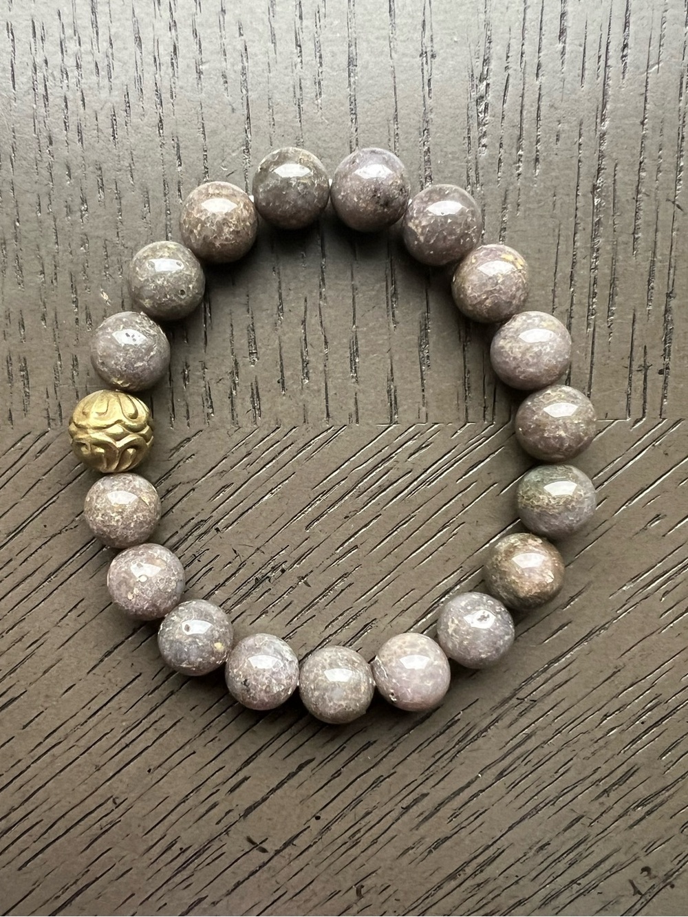 Grape agate with accent bracelet 10mm SIZE 6.75’